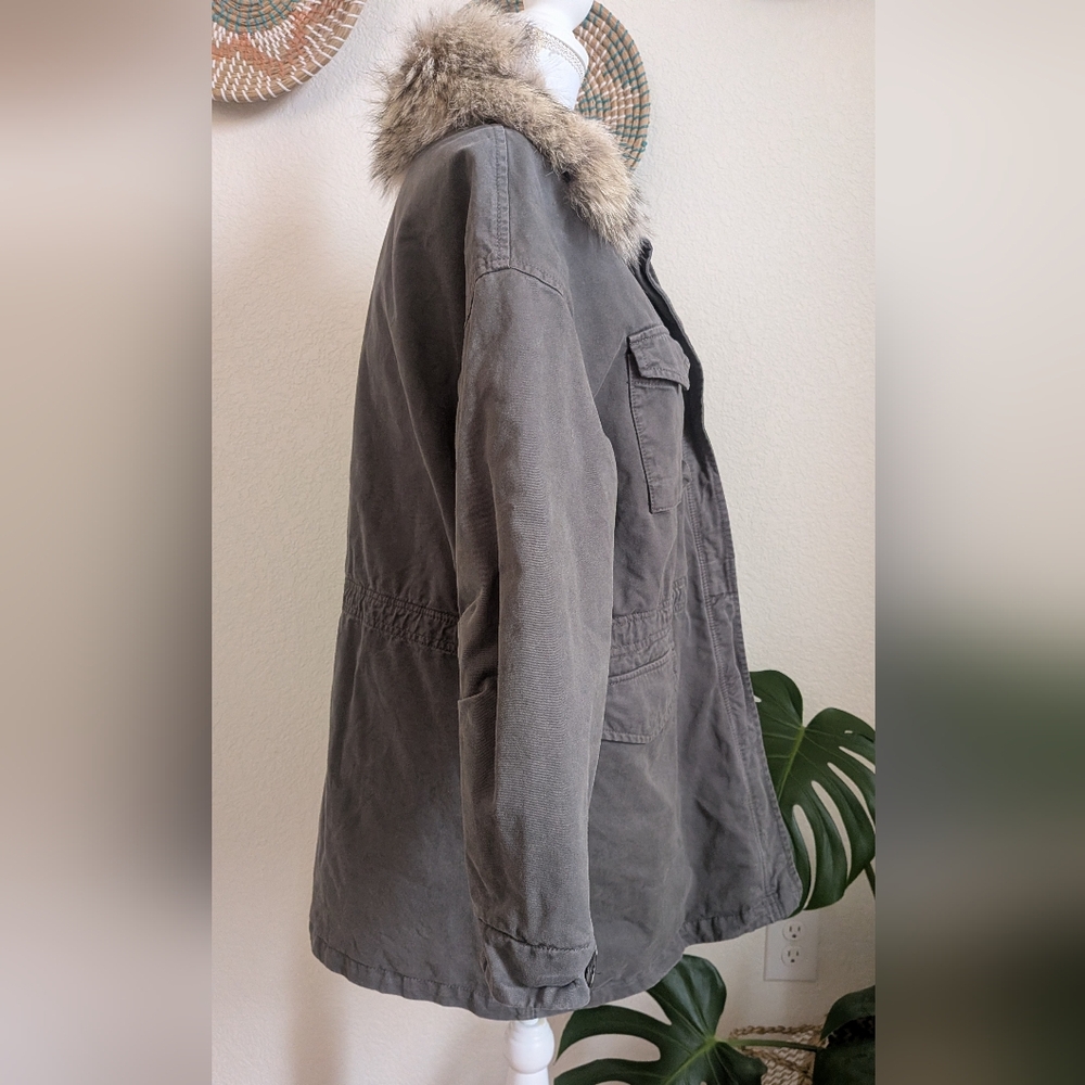 Lempelius Green Parka Xs With Detachable Coyote Fur Collar View 6